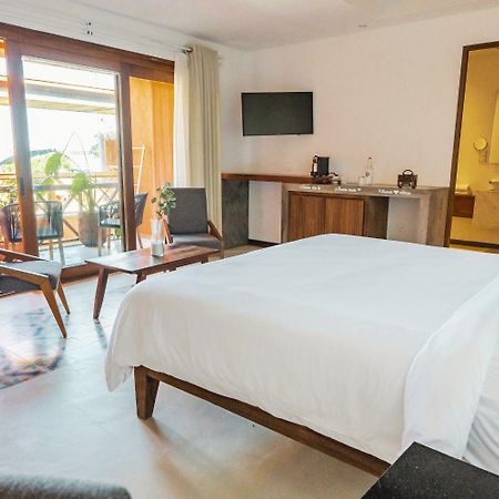 Casa Pepe Otel Sayulita Dış mekan fotoğraf A room at the hotel